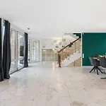 Villa Black Dragon Haven Luxury With Pool, Sauna & Jacuzzi