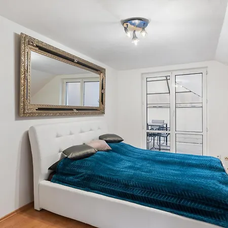 Villa Black Dragon Haven Luxury With Pool, Sauna & Jacuzzi Praag