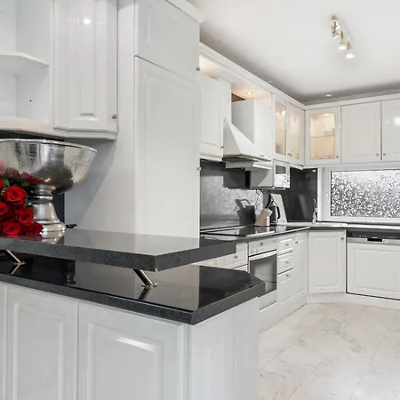 Villa Black Dragon Haven Luxury With Pool, Sauna & Jacuzzi Praag