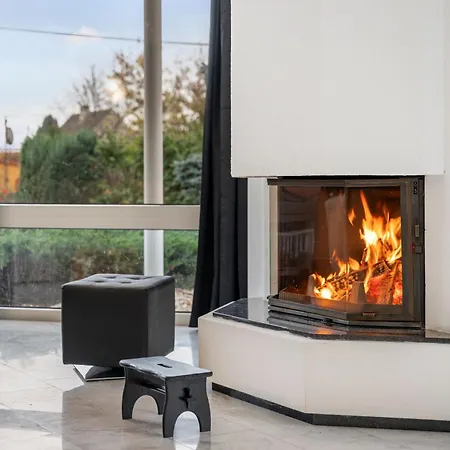 Black Dragon Haven Luxury With Pool, Sauna & Jacuzzi *