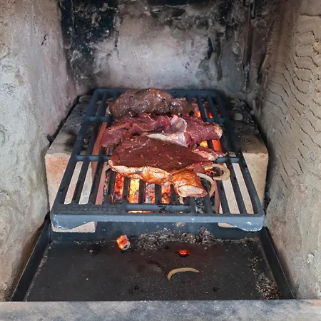 Black Dragon Haven Luxury With Pool, Sauna & Jacuzzi Praag