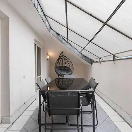 Black Dragon Haven Luxury With Pool, Sauna & Jacuzzi Villa