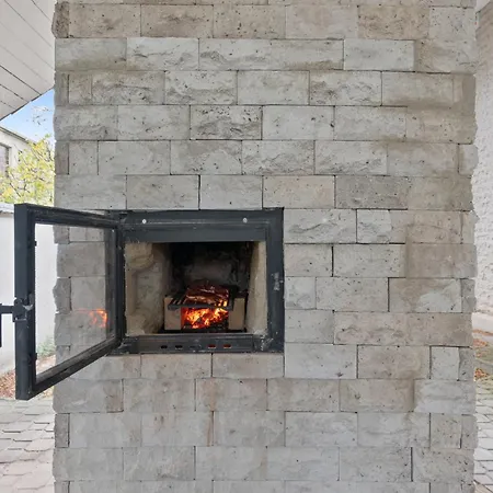 Βίλα Black Dragon Haven Luxury With Pool, Sauna & Jacuzzi *