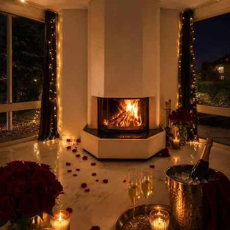 Black Dragon Haven Luxury With Pool, Sauna & Jacuzzi Willa Praga