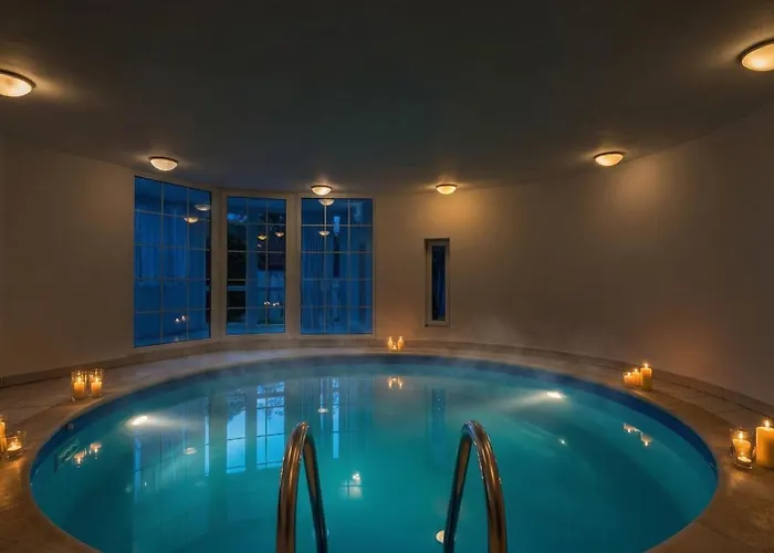 Black Dragon Haven Luxury With Pool, Sauna & Jacuzzi וילה