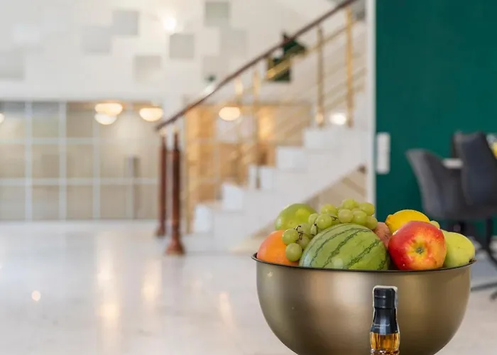 Black Dragon Haven Luxury With Pool, Sauna & Jacuzzi * Praag