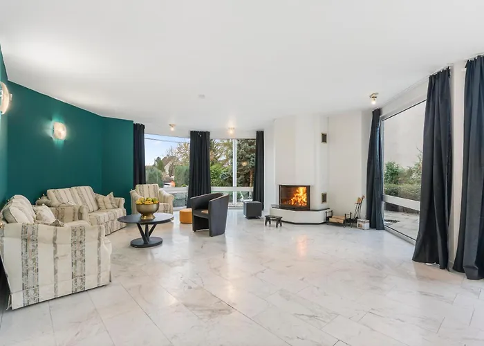 Villa Black Dragon Haven Luxury With Pool, Sauna & Jacuzzi Praag